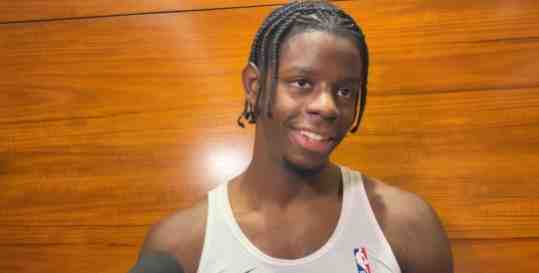 威尔逊谈最后投三分：大家都想早点下班 想借那一投直接终结比赛